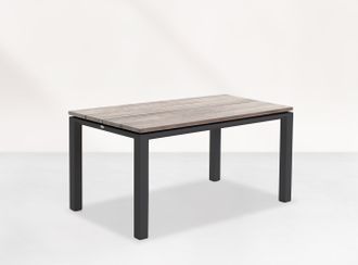 Concept tuintafel