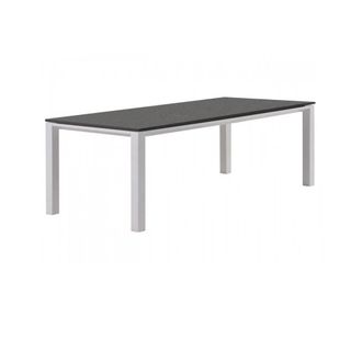 Concept tuintafel