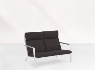 Lazy loungebank